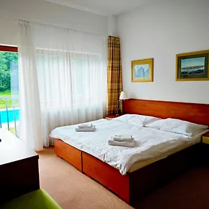 Bazant Szálloda